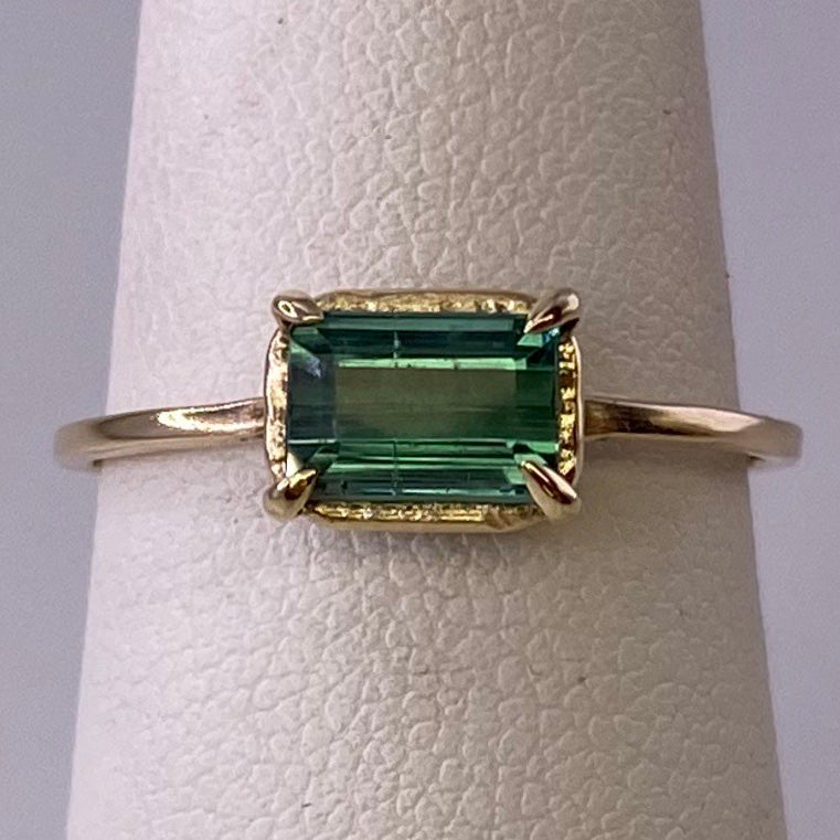 Teal Sapphire Textured Yellow Gold Ring